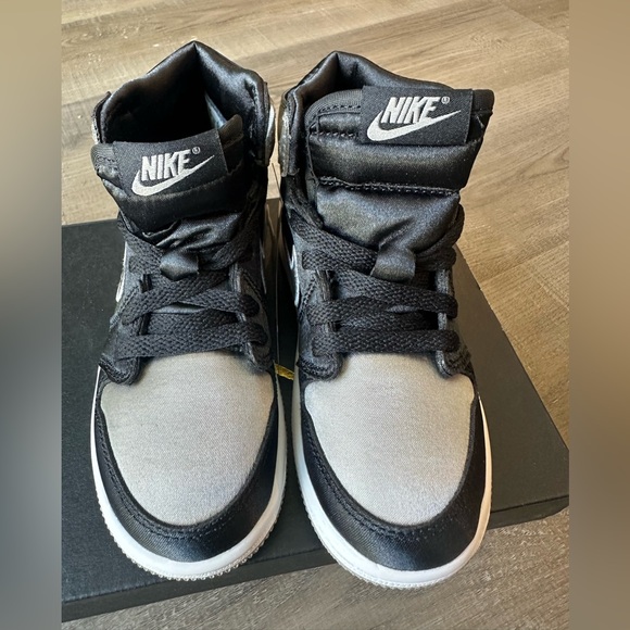 Jordan 1 Retro High OG (TD) - Picture 2 of 6